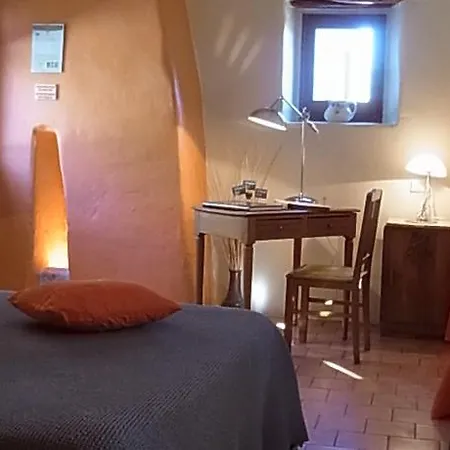Chambres D'hotes La Saisonneraie Bed and Breakfast